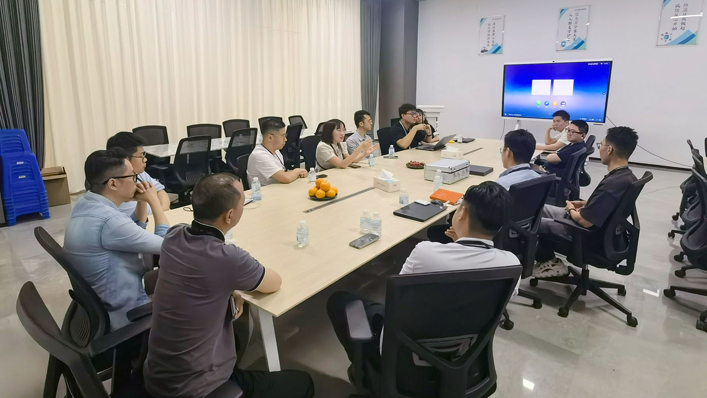 AI智能眼镜同盟来访尊龙集团官网元启 ，探产业链协同发展